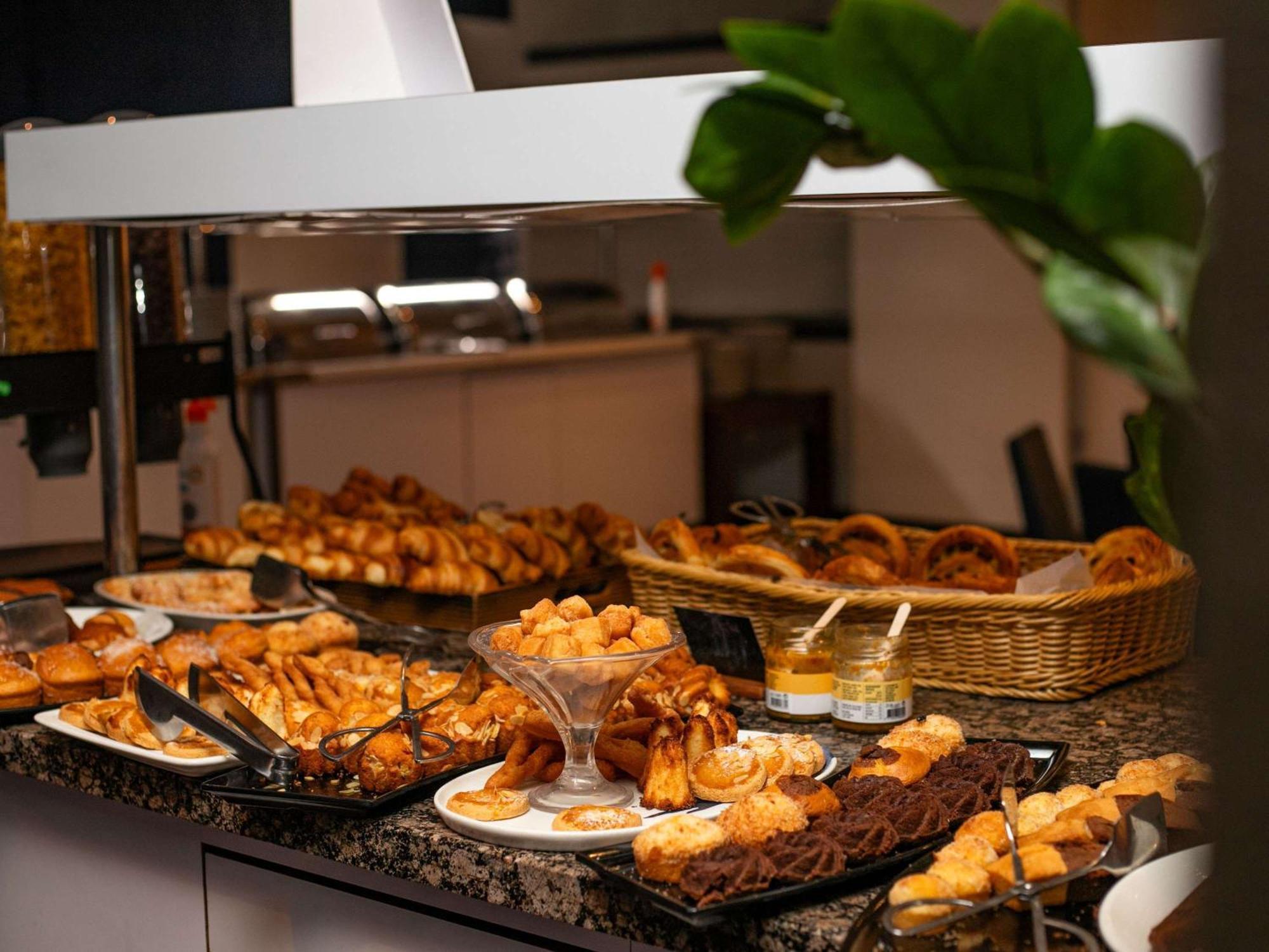 Novotel Dakar Ngoại thất bức ảnh